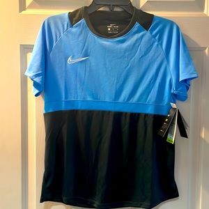 Womens Nike top
